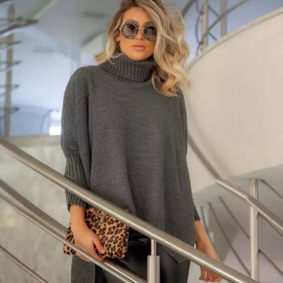 Charcoal Black Batwing Hi Lo Knit Textured Sweater - Picture 2 of 2